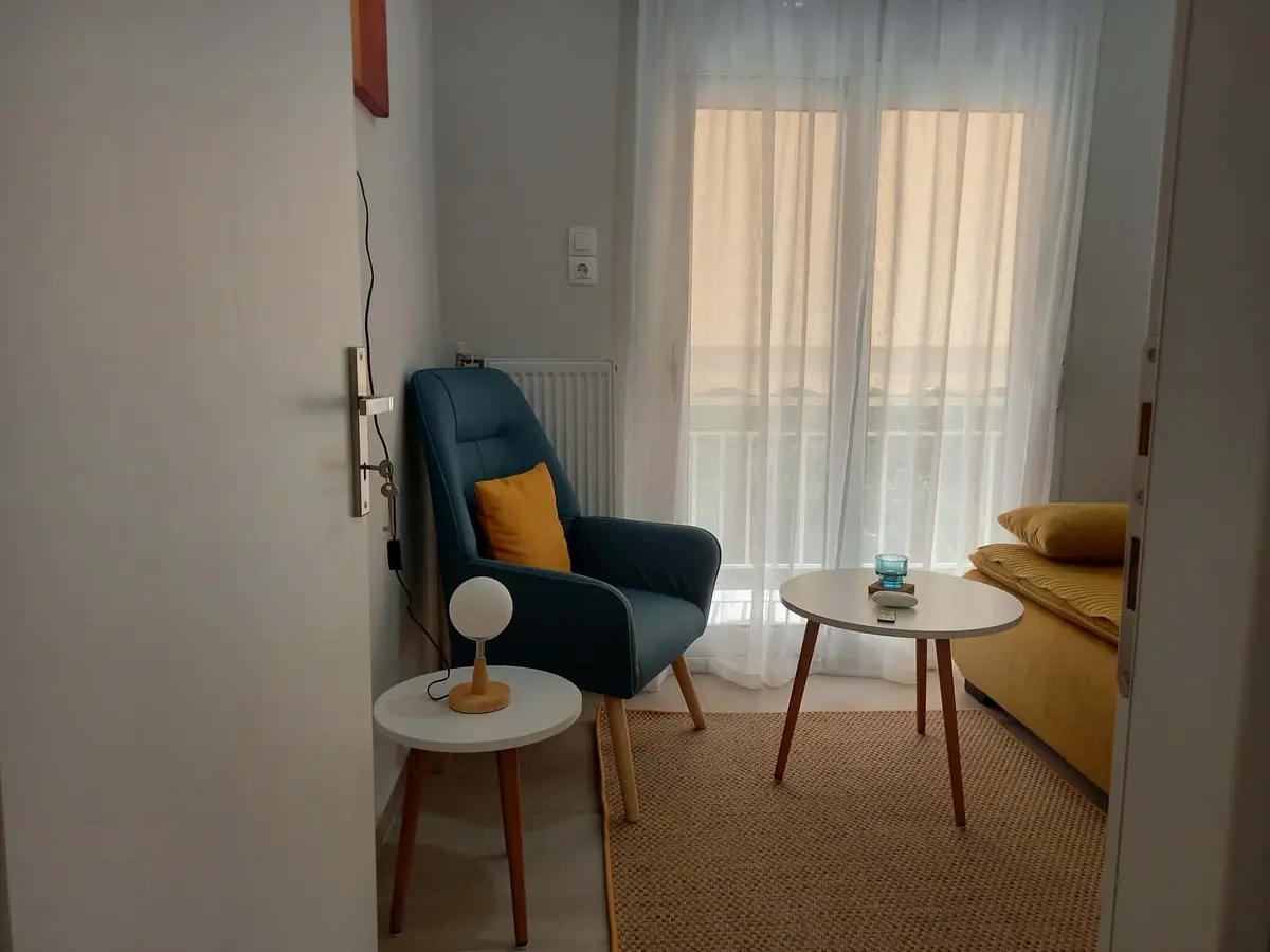 THERAPY SPACE — 5
