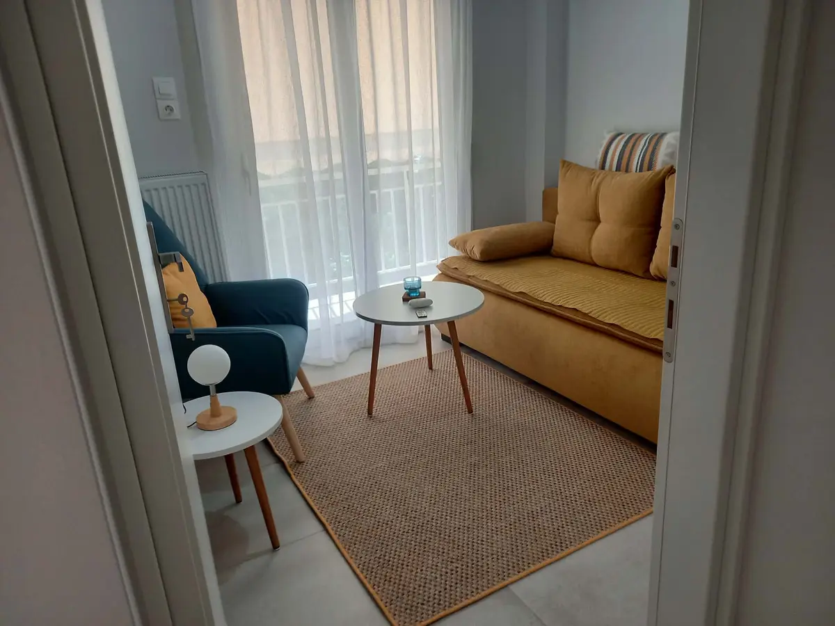 THERAPY SPACE — 6